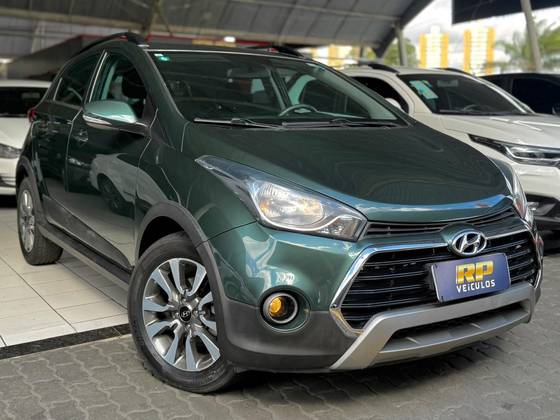 HYUNDAI HB20X 1.6 16V STYLE FLEX 4P MANUAL HYUNDAI HB20X 1.6 16V STYLE FLEX 4P MANUAL